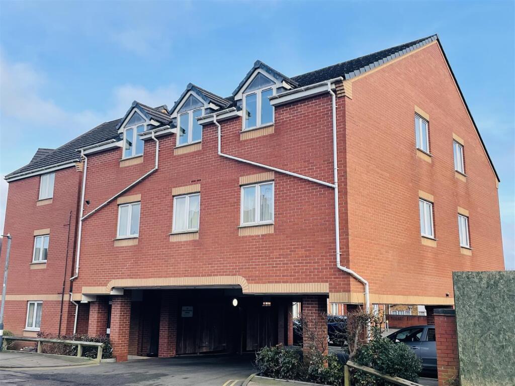 Main image of property: Atholl Court, Heath End Road, Stockingford, Nuneaton