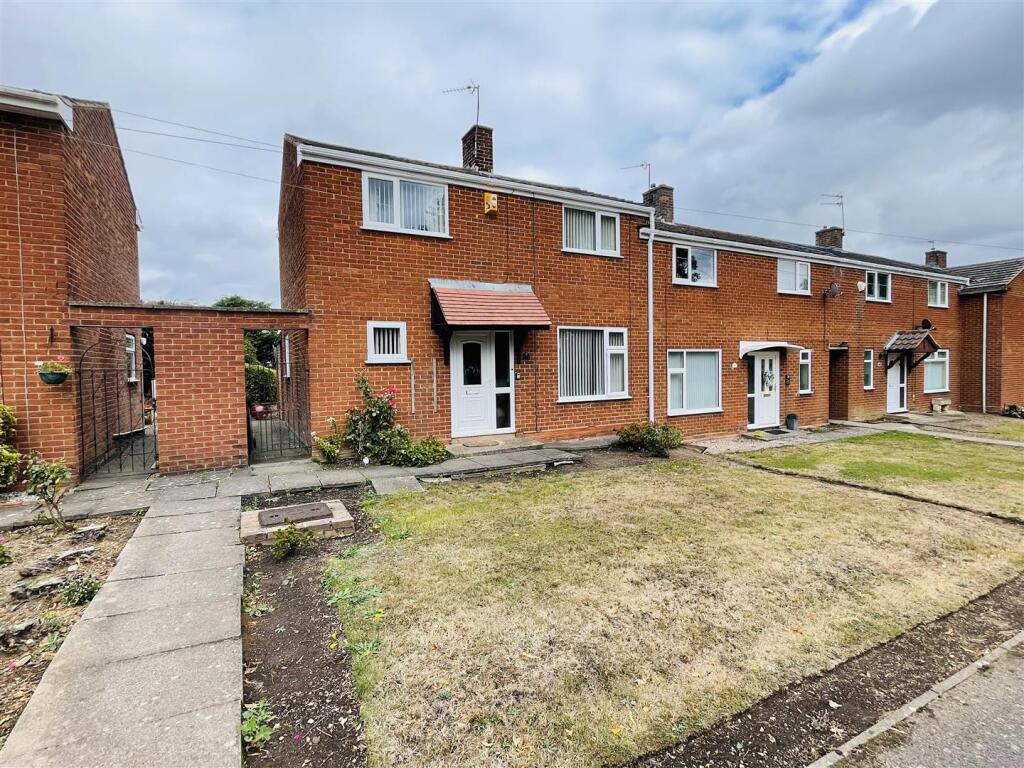 Main image of property: Ryders Hill Crescent, Nuneaton