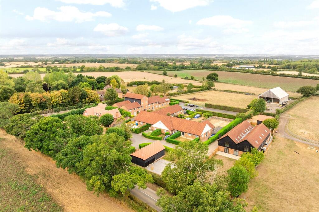 Main image of property: Warren Road, Little Horwood, Milton Keynes, Buckinghamshire, MK17