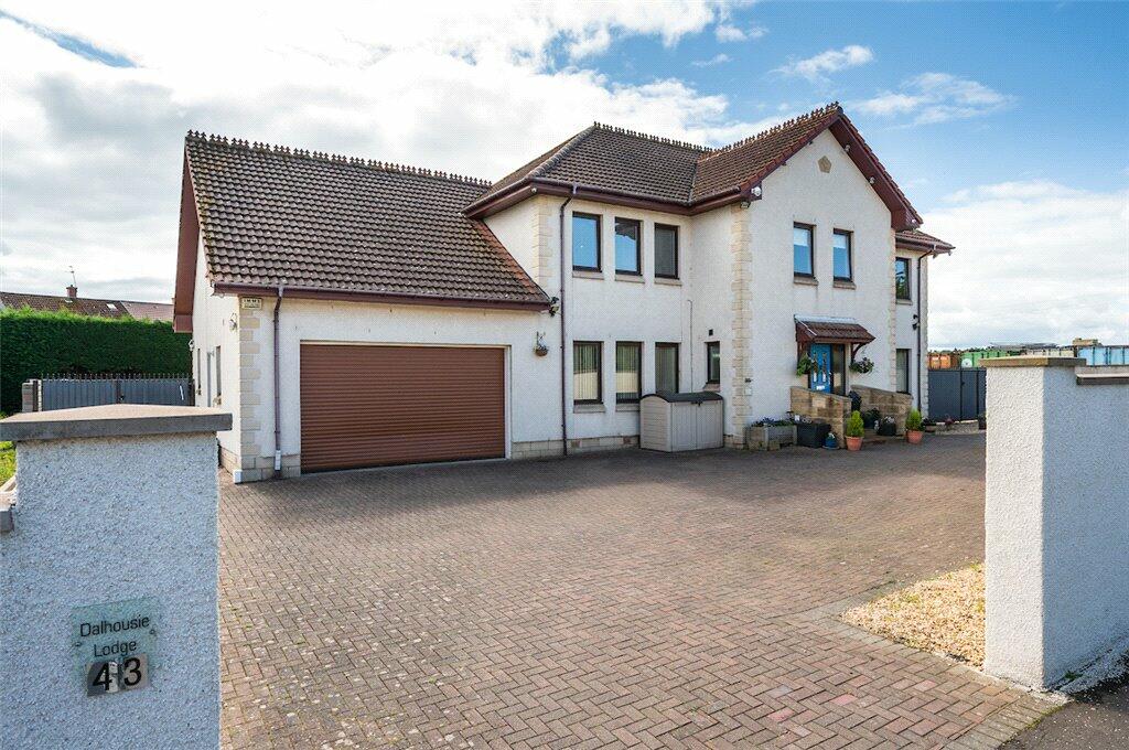 4 bedroom detached house for sale in Dalhousie Lodge, Bonnyrigg