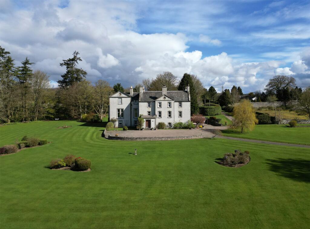 8 bedroom detached house for sale in Tealing House and Paddock, Tealing