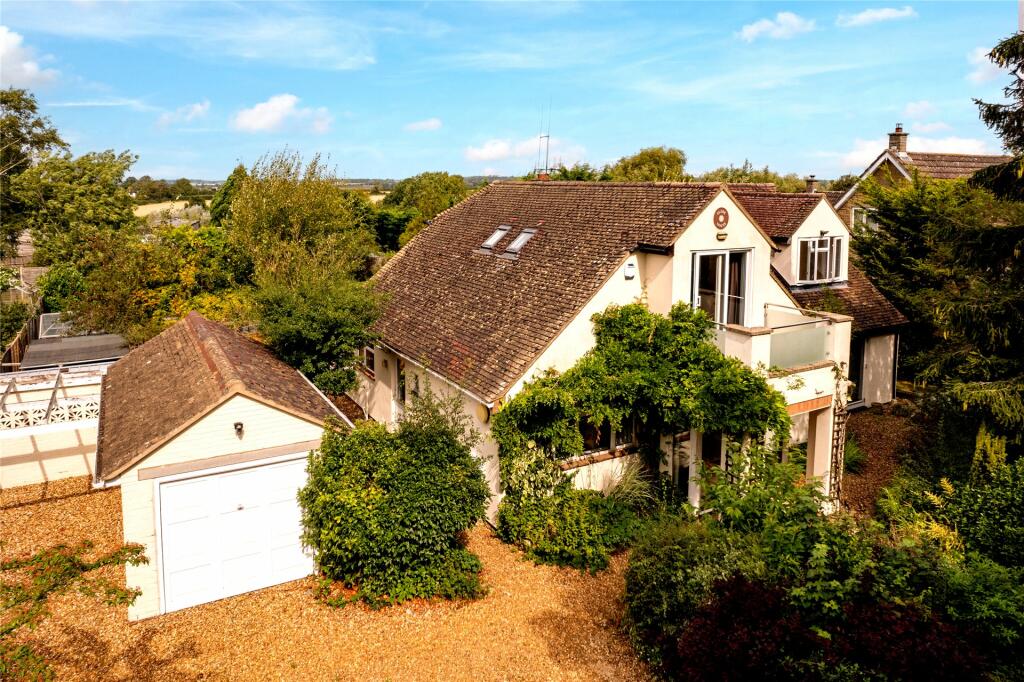 Main image of property: Glebe Lane, Hanslope, Milton Keynes, Buckinghamshire, MK19