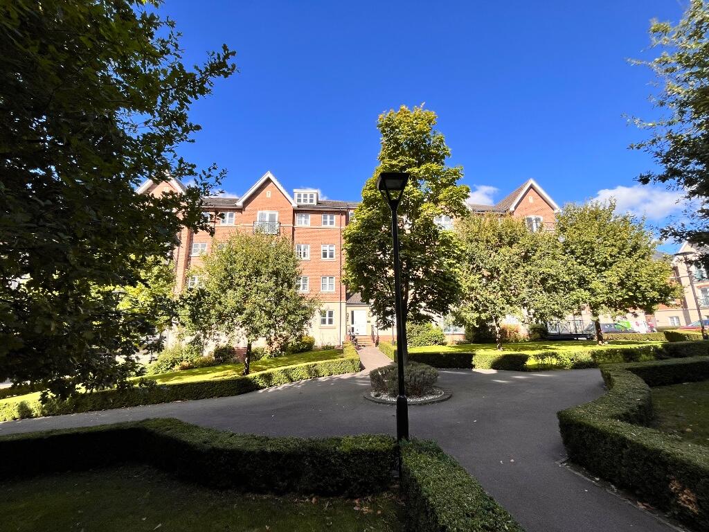 Main image of property: Viridian Square, Aylesbury, HP21