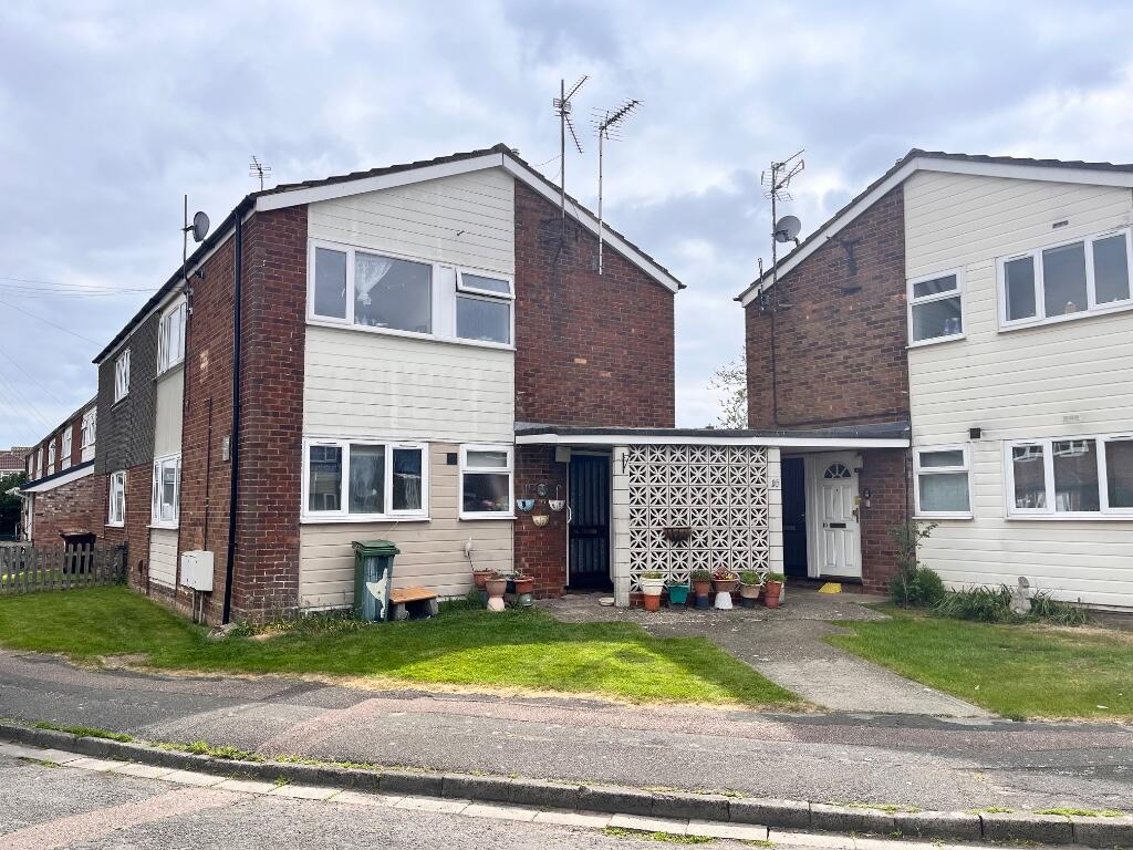 Main image of property: Drayton Road, Aylesbury, Buckinghamshire, HP20