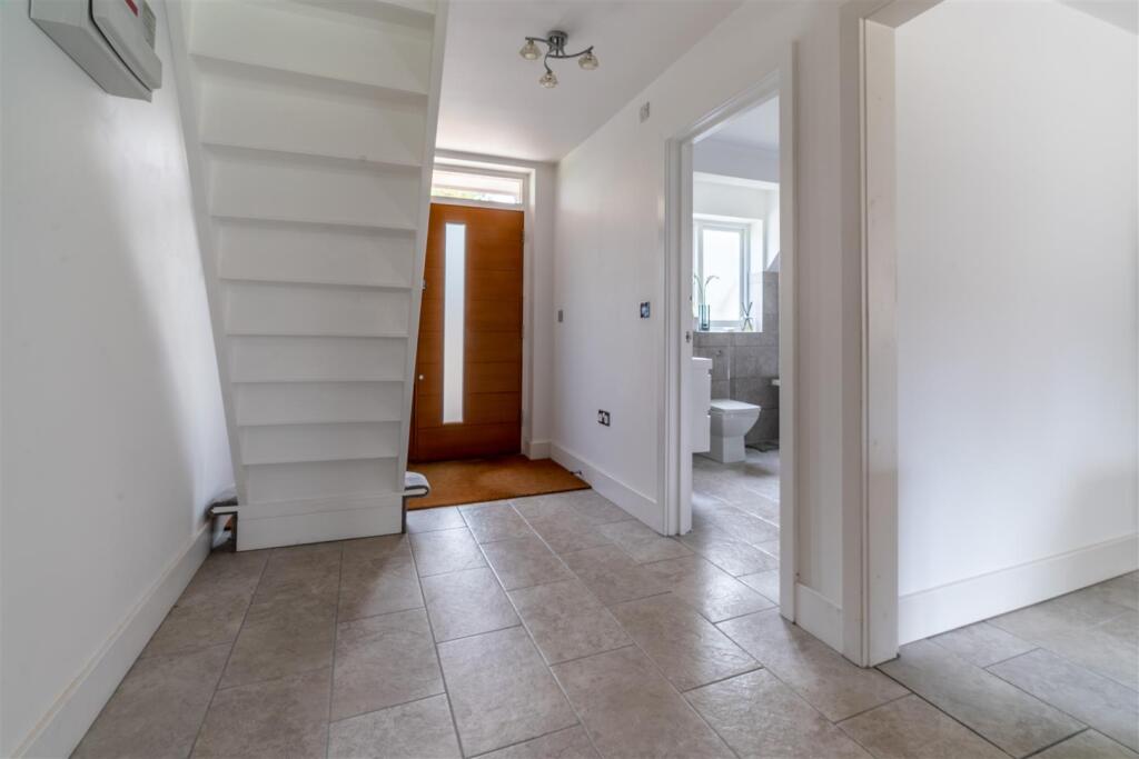 Additional property image - Harlow Common, Harlow