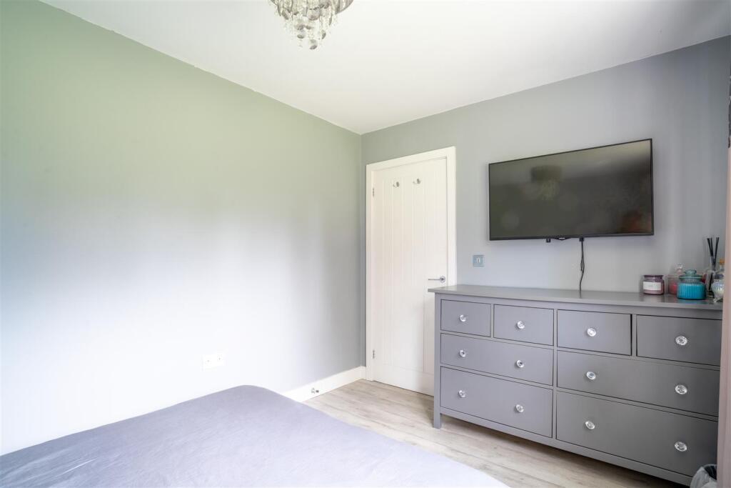 Additional property image - Harlow Common, Harlow