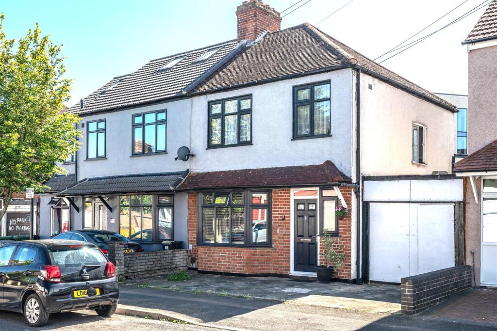 Main image of property: Stirling Road, London