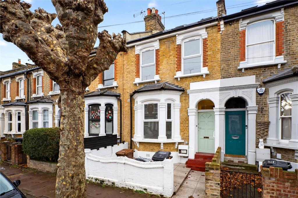 Main image of property: Roding Road, London, E5