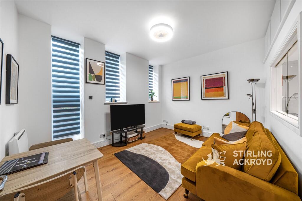Main image of property: Rosebery Avenue, London, EC1R