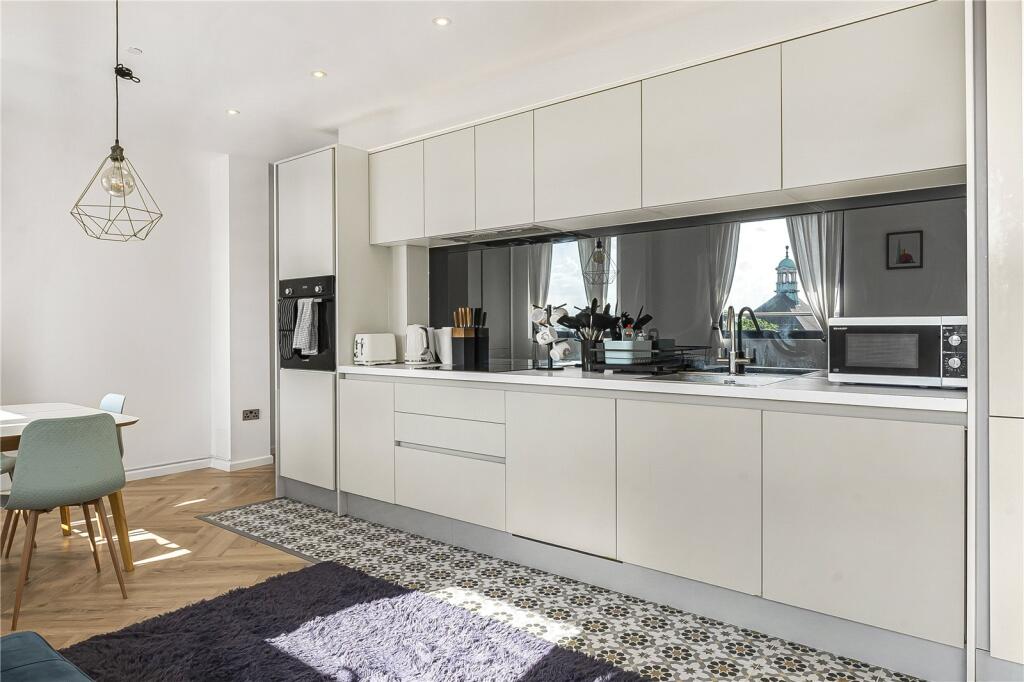 Main image of property: Planetree Path, Waltham Forest, Hackney, London, E17