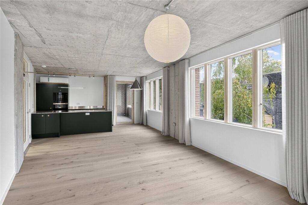 Main image of property: London Lane, London Fields, Hackney, London, E8