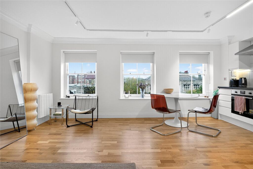 Main image of property: Homerton High Street, London, E9