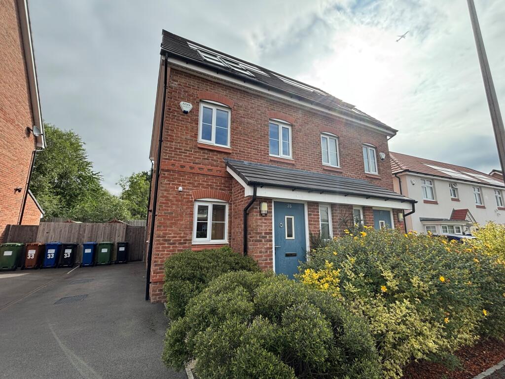 Main image of property: Eastbourne Crescent SK5
