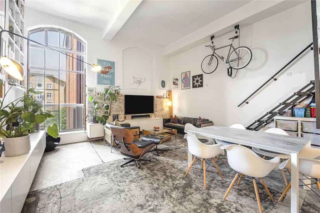 Main image of property: Fairfield Road, London, E3