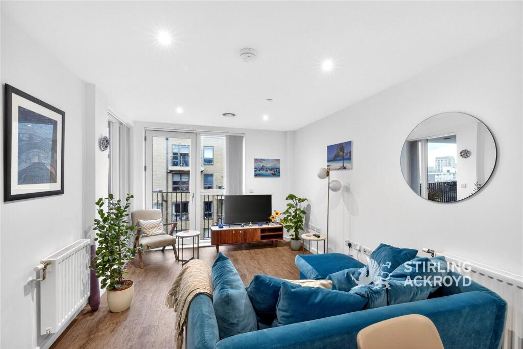 Main image of property: Ratcliffe Cross Street, London, E1