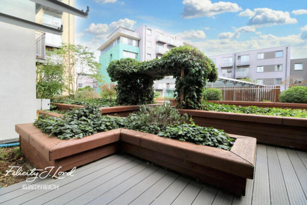 Main image of property: Deals Gateway, LONDON