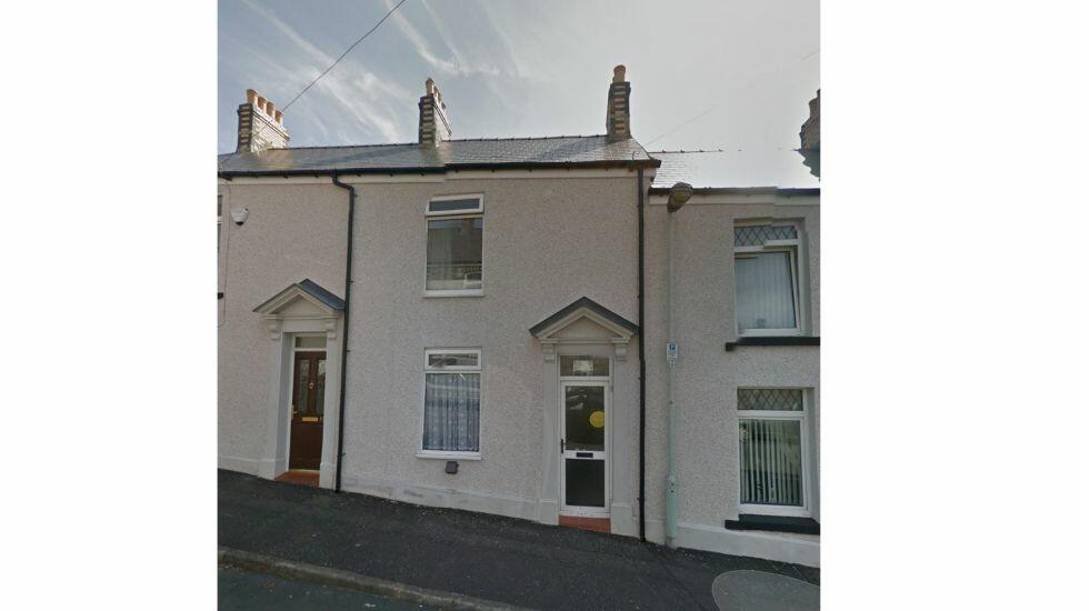 3 bedroom terraced house for rent in Aberdyberthi Street, Swansea, SA1