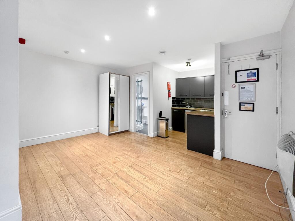 Main image of property: Cathedral Road, Cardiff, CF11