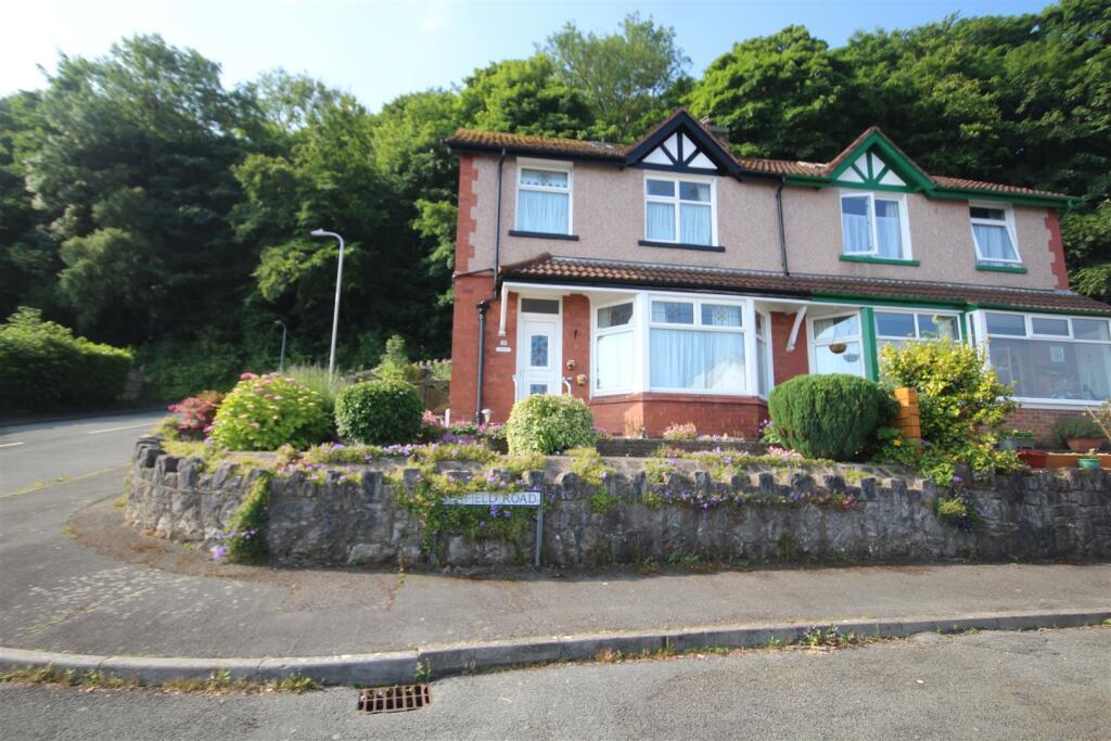 Main image of property: 28 Seafield Road, Colwyn Bay
