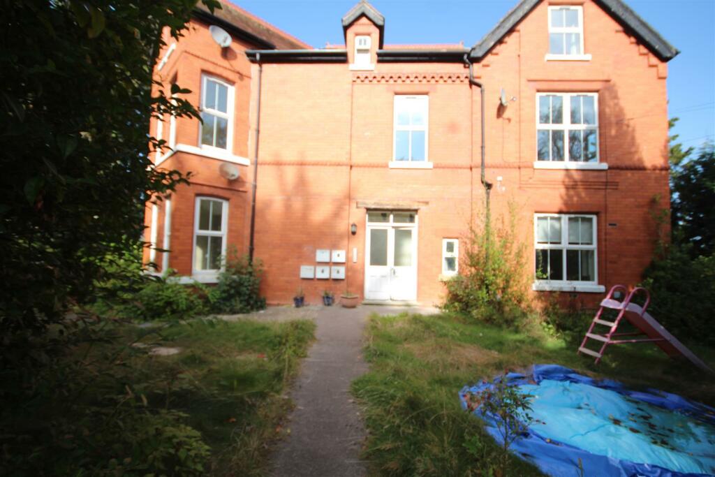 Main image of property: Rosehill, 2 Queens Avenue, Colwyn Bay