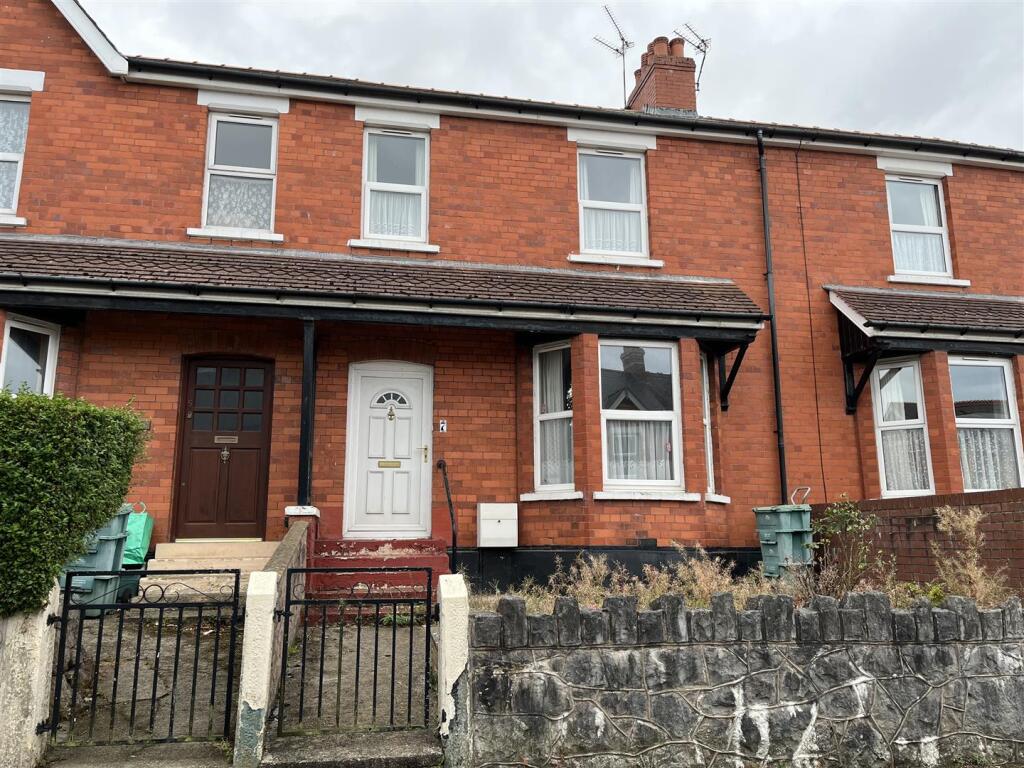 Main image of property: Grove Park West, Colwyn Bay