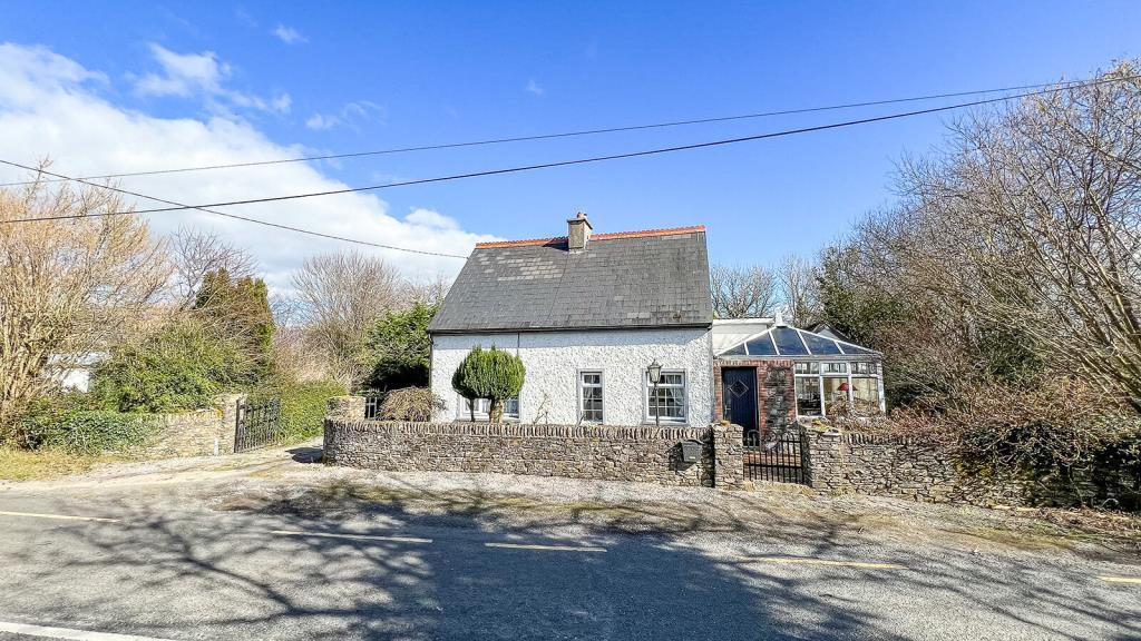 Main image of property: The Lodge, Clone, Freshford, Co Kilkenny, R95 N2T7