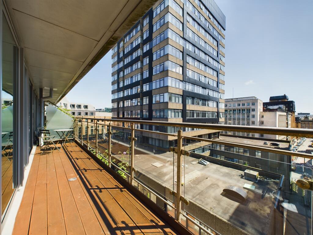 Main image of property: The Albany, 8 Old Hall Street, Liverpool, L3 9EL