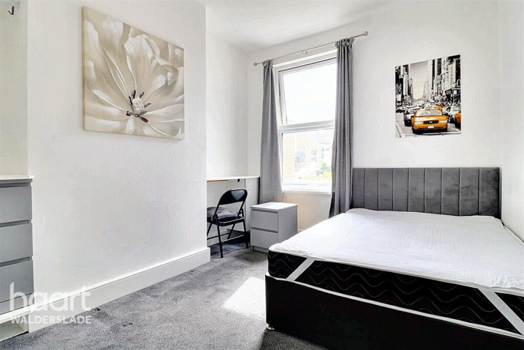 Main image of property: Broadway, Sheerness