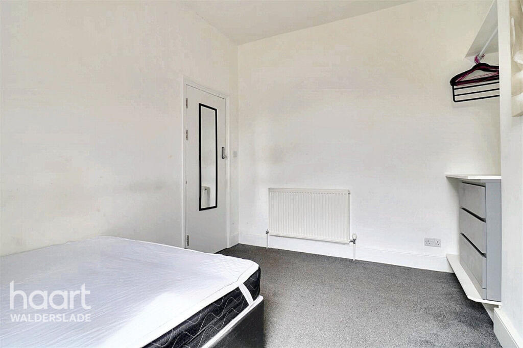 Main image of property: Broadway, Sheerness