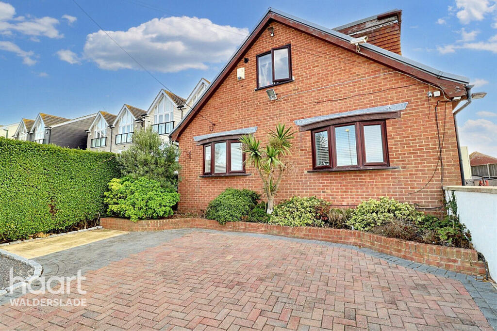 Main image of property: Grove Avenue, SHEERNESS