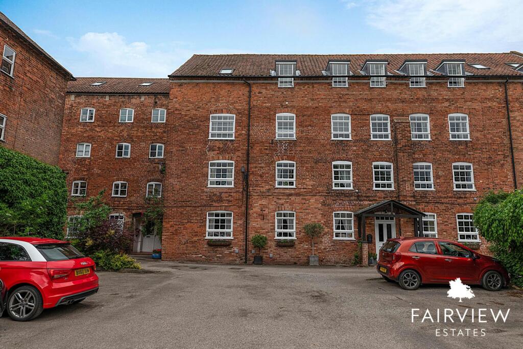 Main image of property: Maythorne, The Old Silk Mill, NG25
