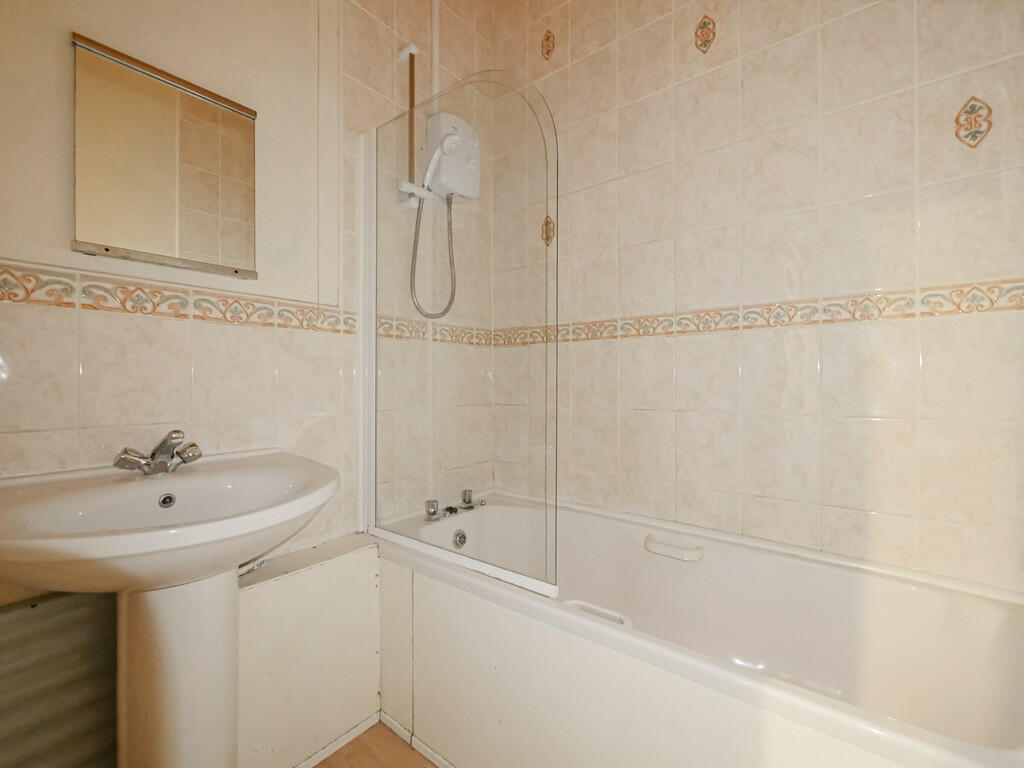 Additional property image - Strathmartine Road, Dundee