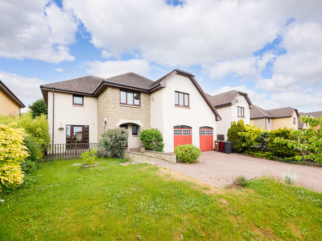 Main image of property: 140 William Fitzgerald Way, Dundee, DD4 9FB