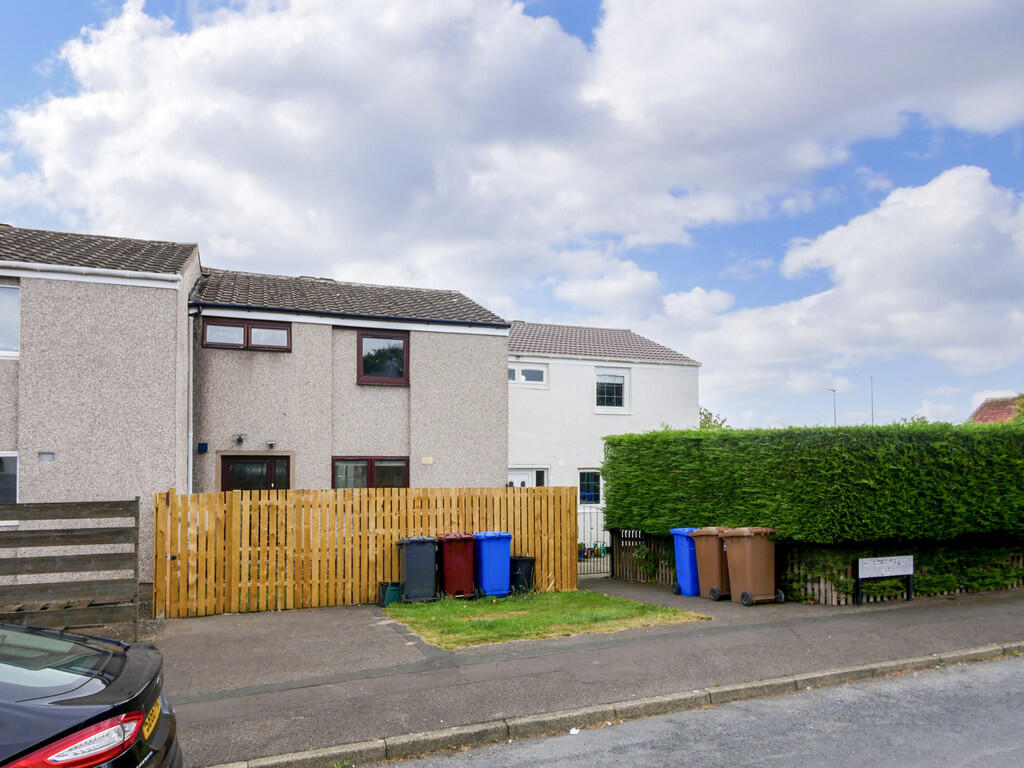 Main image of property: 2 Kinneff Crescent Dundee DD3 9RE