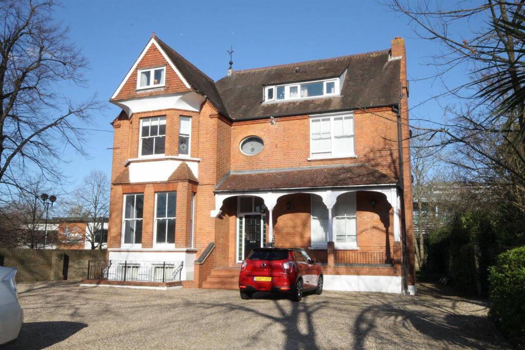 Main image of property: North Street, Carshalton
