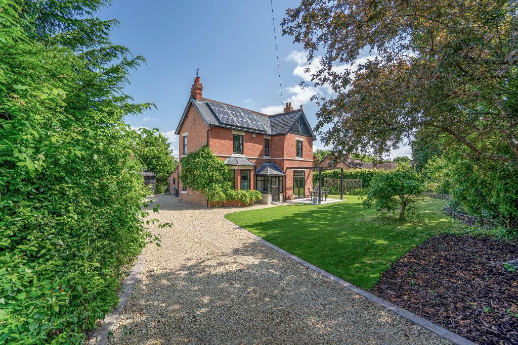 Main image of property: Guarlford Road, Malvern, Worcestershire, WR14 3QW