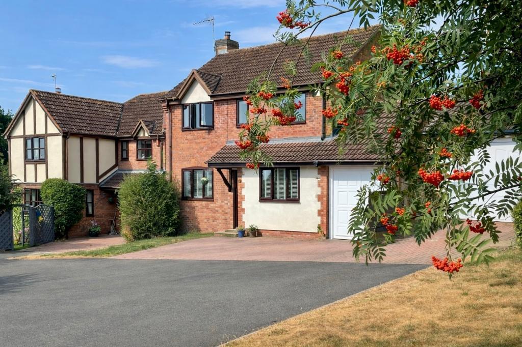 Main image of property: Oak Close, Bromyard, Herefordshire, HR7 4LJ