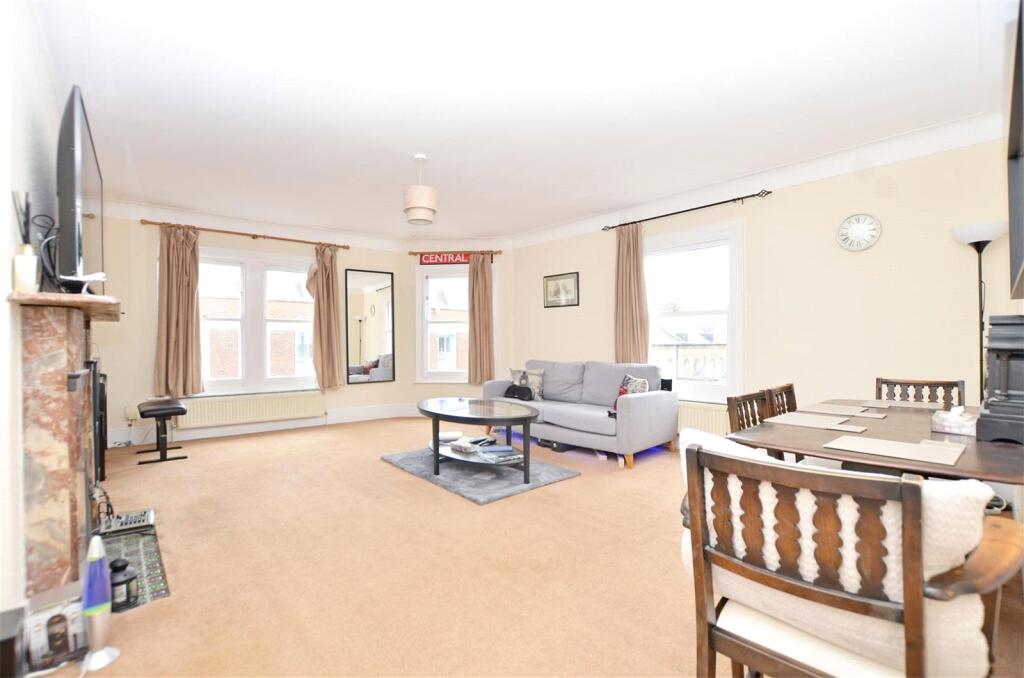 Main image of property: Broad Street, Teddington