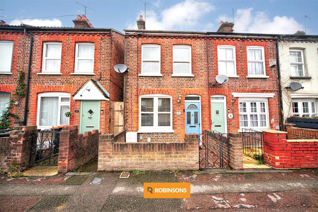 Main image of property: Englands Lane, Dunstable