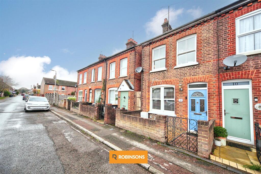 Main image of property: Englands Lane, Dunstable
