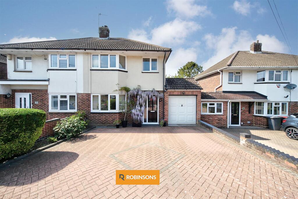 Main image of property: Canesworde Road, Dunstable