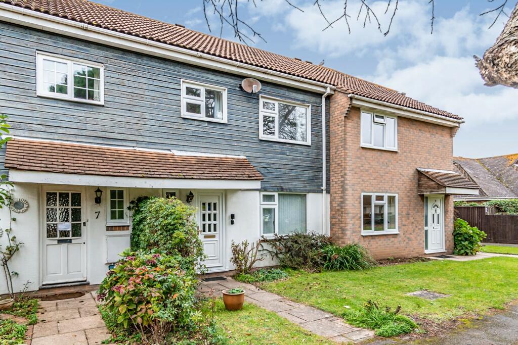 3 bedroom terraced house for rent in Gilwynes, Aldwick, PO21