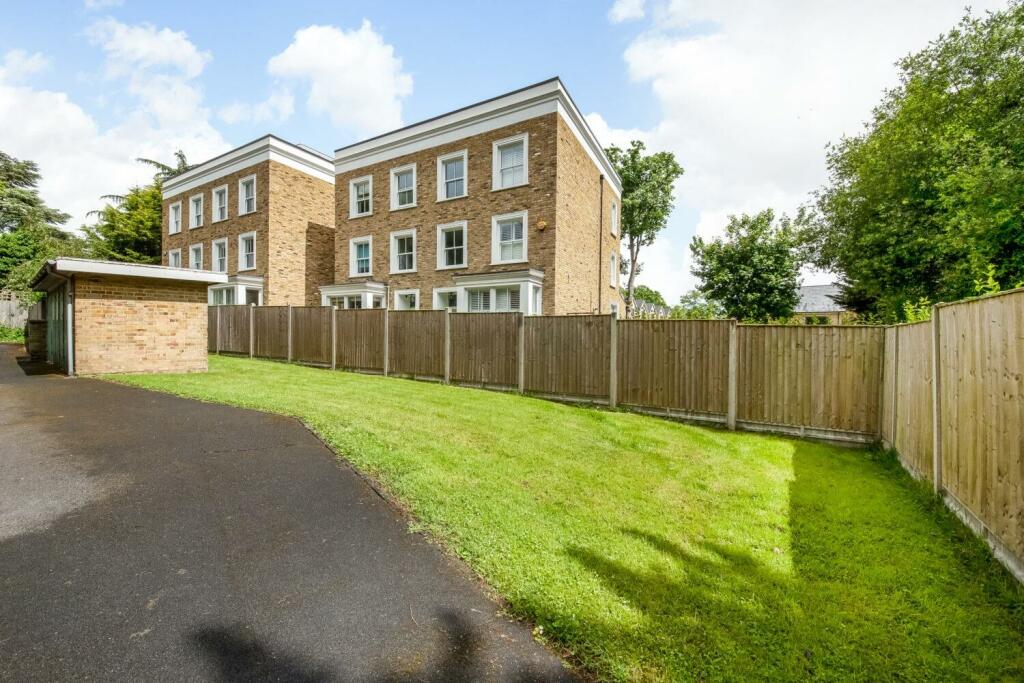 2 bedroom apartment for sale in Sydenham Avenue , Sydenham, London, SE26