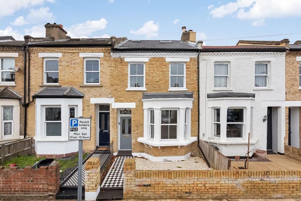 Main image of property: Kingswood Road, Penge, London, SE20