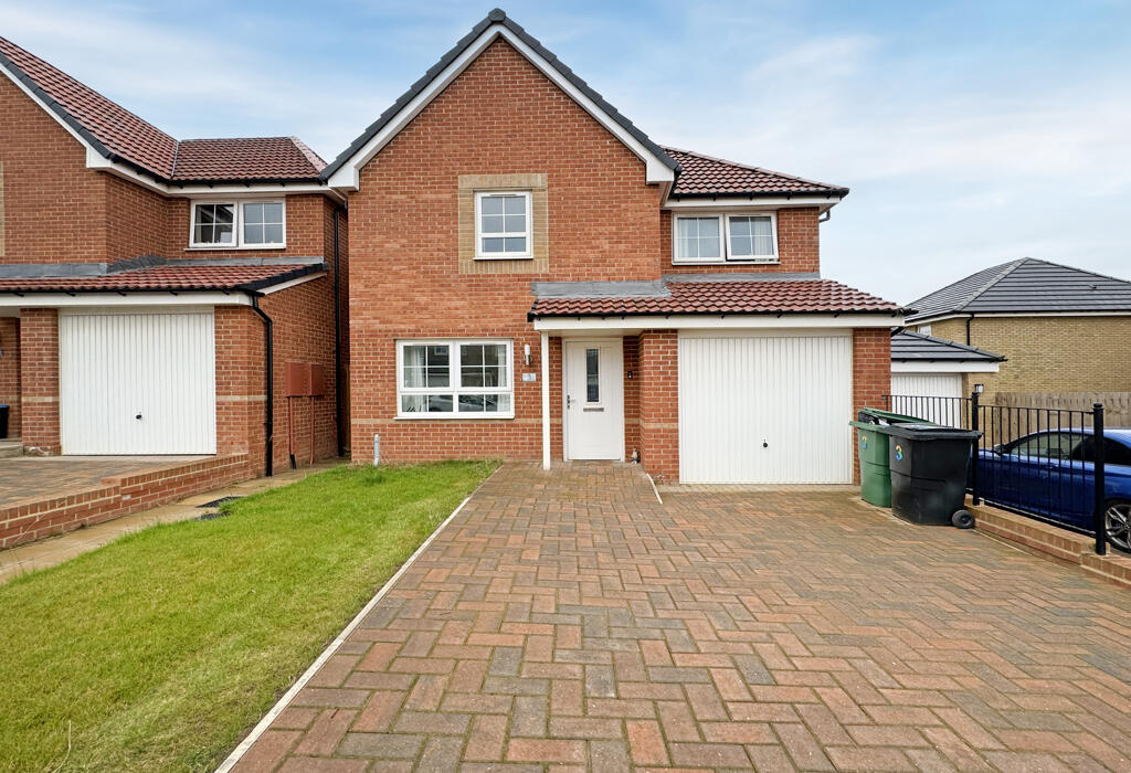 3 bedroom detached house for sale in Bodnant Close, Hartlepool, Elwick