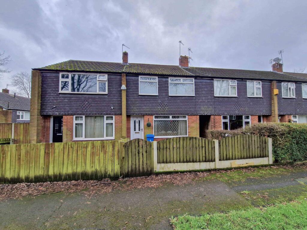 3 bedroom terraced house for sale in Hopkin Avenue, Derker, Oldham, OL1