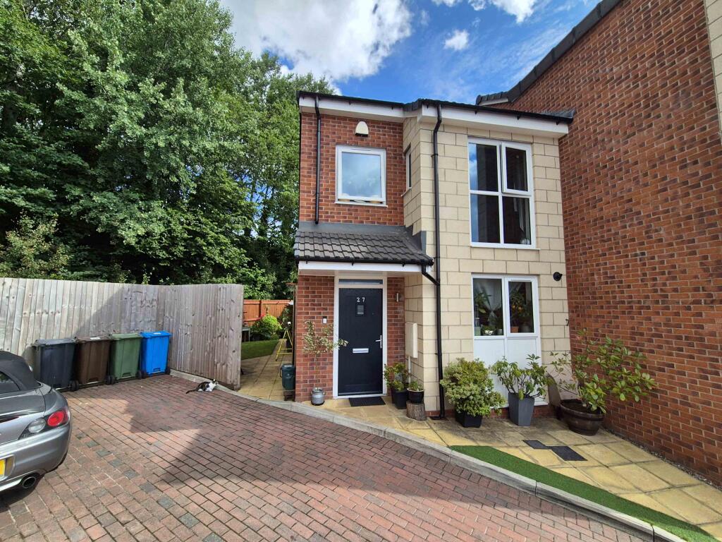 Main image of property: Foxley Way, Oldham, OL4