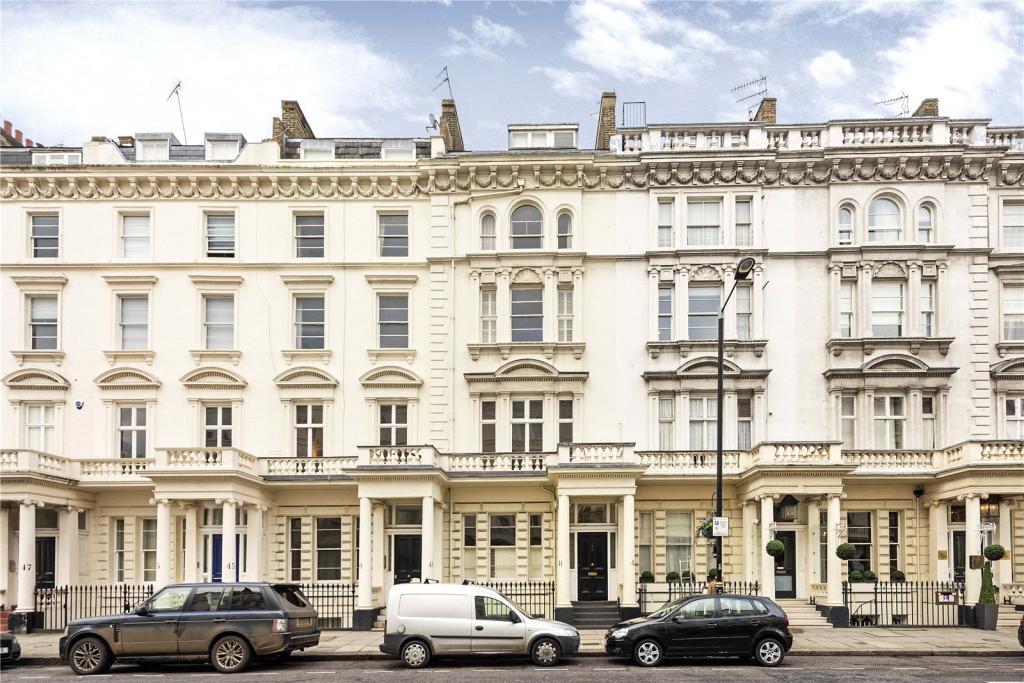 1 bedroom flat for sale in St. Georges Drive, London, SW1V