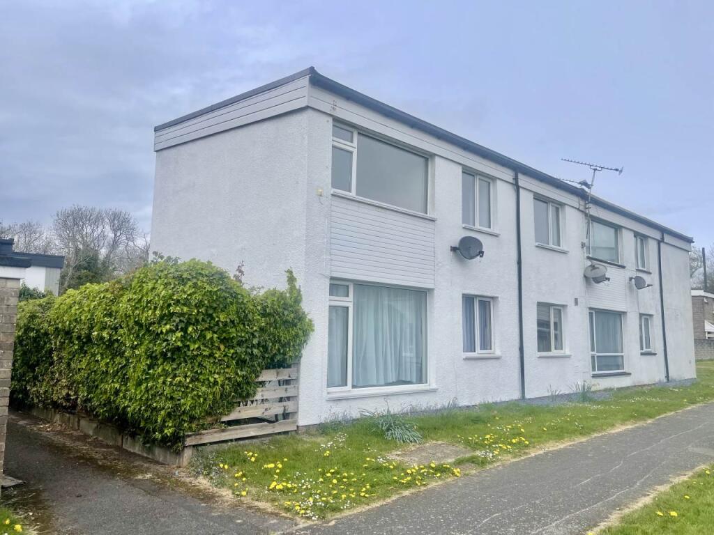 Main image of property: Tairfelin, Bridgend , 