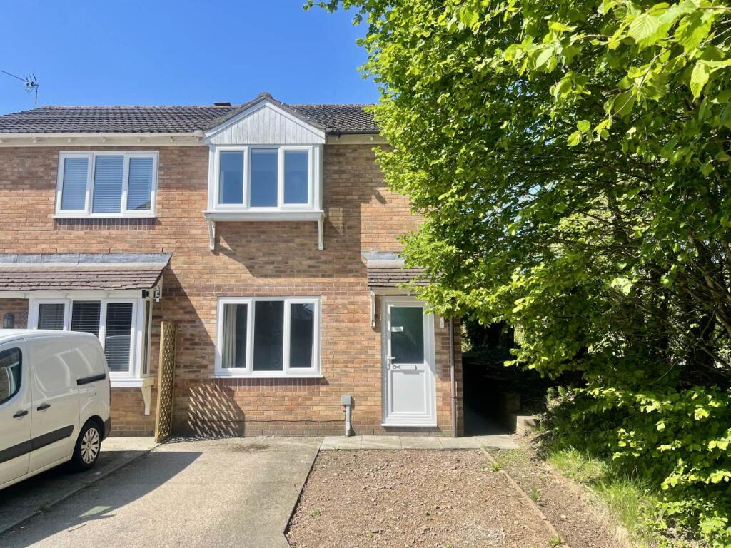 Main image of property: Heol Y Ysgawen, Llanharry, 
